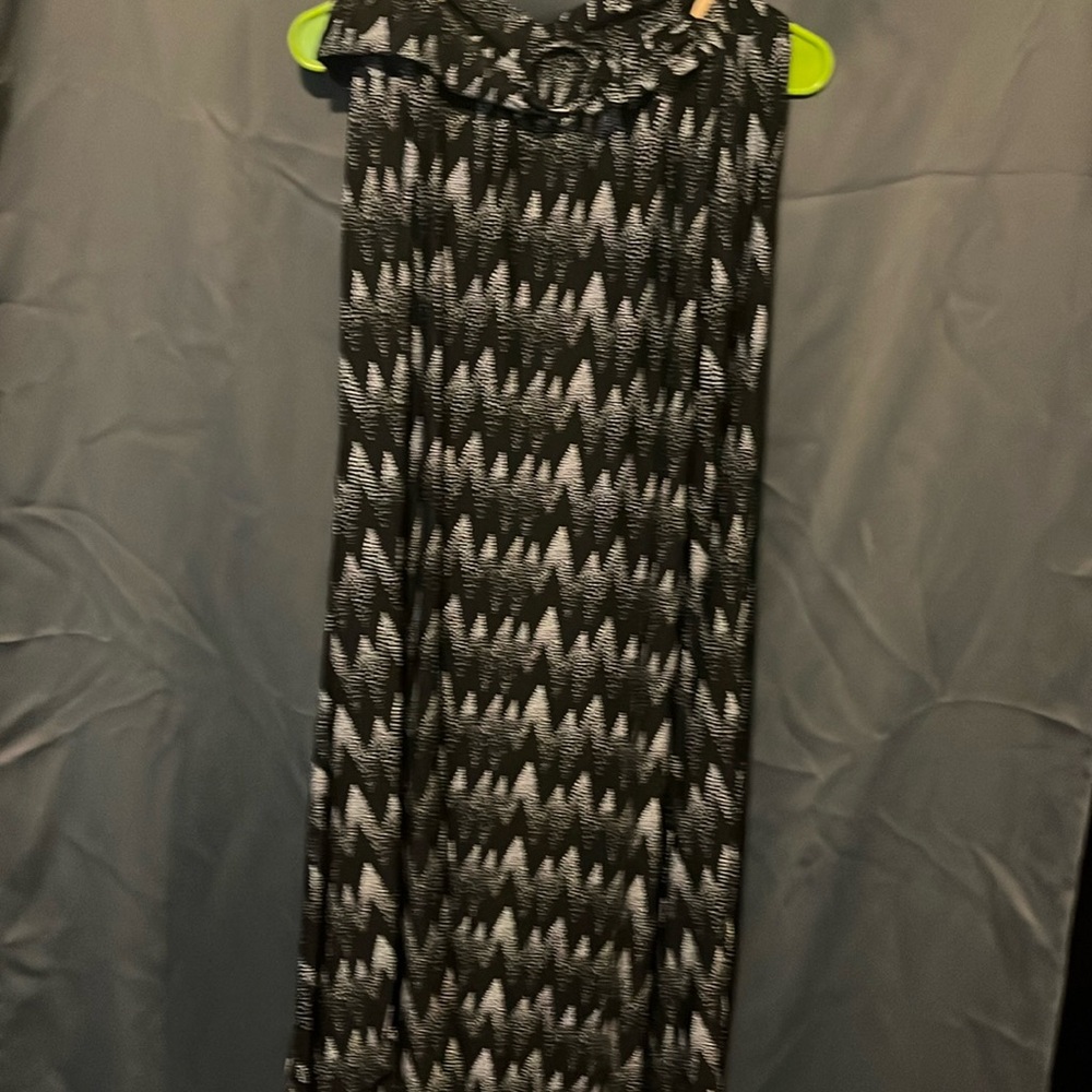 Black and white skirt one X